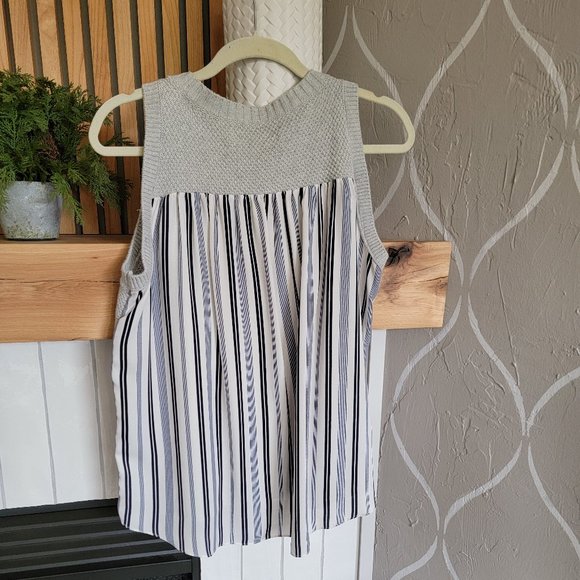 Loft Mixed Material Top - Picture 2 of 4